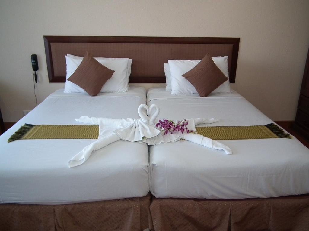 Abricole At Pattaya Hill Apartment Exterior photo
