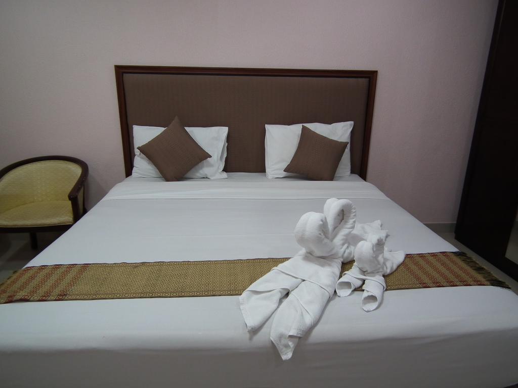 Abricole At Pattaya Hill Apartment Exterior photo
